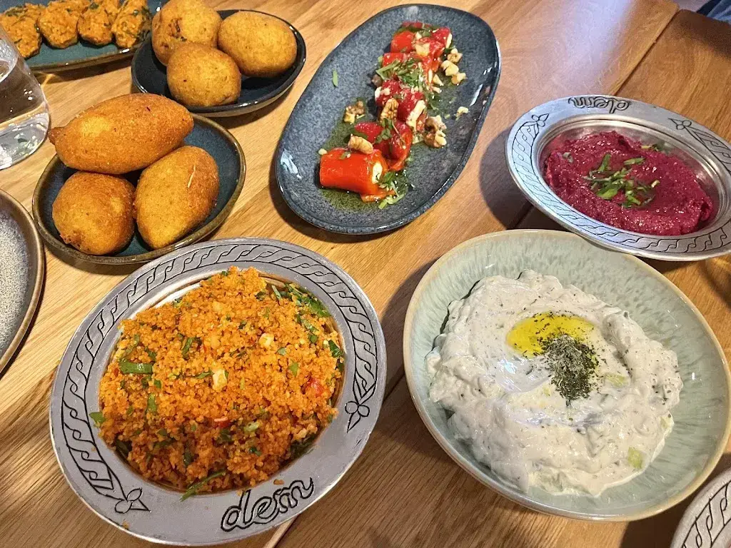 J • B •_DEM I anatolian restaurant, mezebar & catering in allschwil_Allschwil_recensione