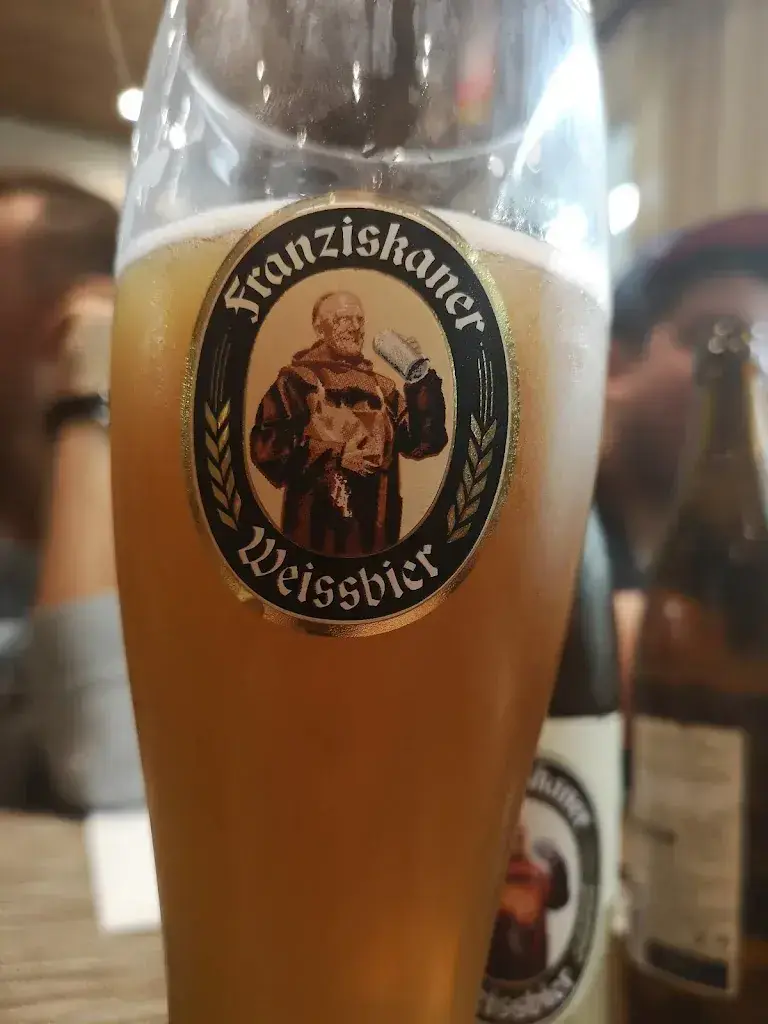 Restaurant Arlésienne restaurant in Arlesheim