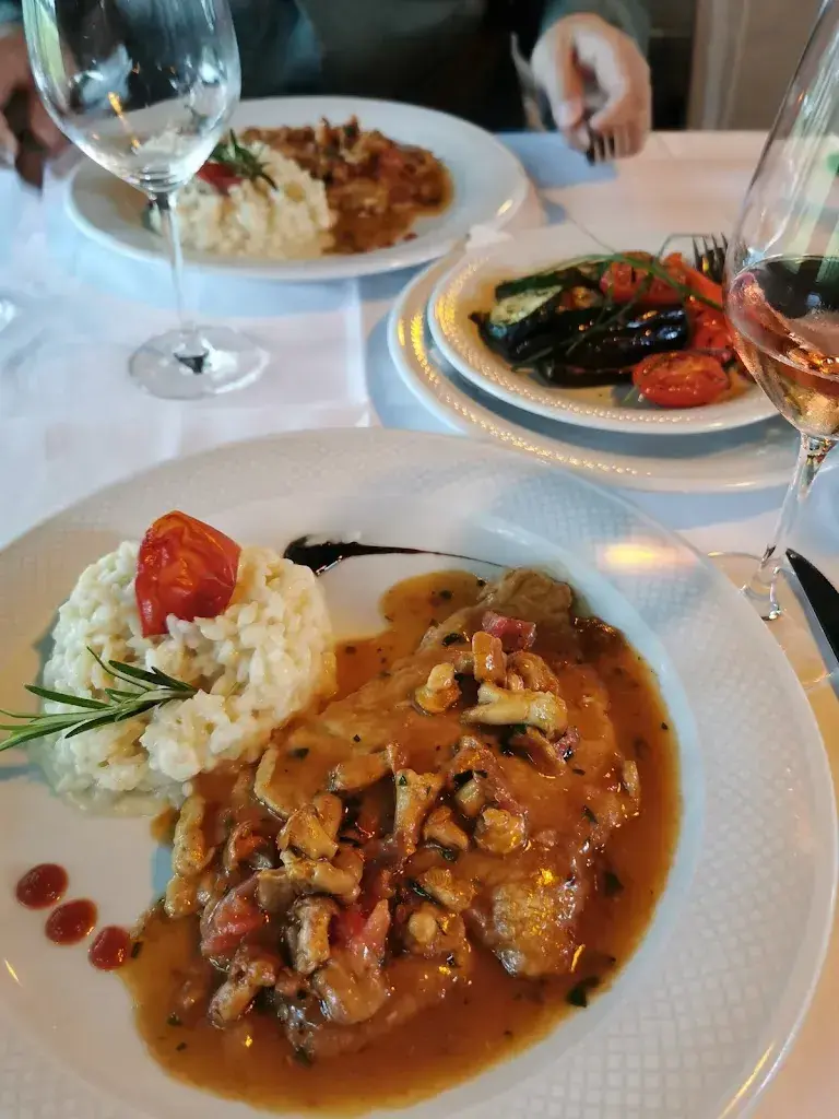 Anna Greditor_Wiesengarten Musetti_Riehen_avis