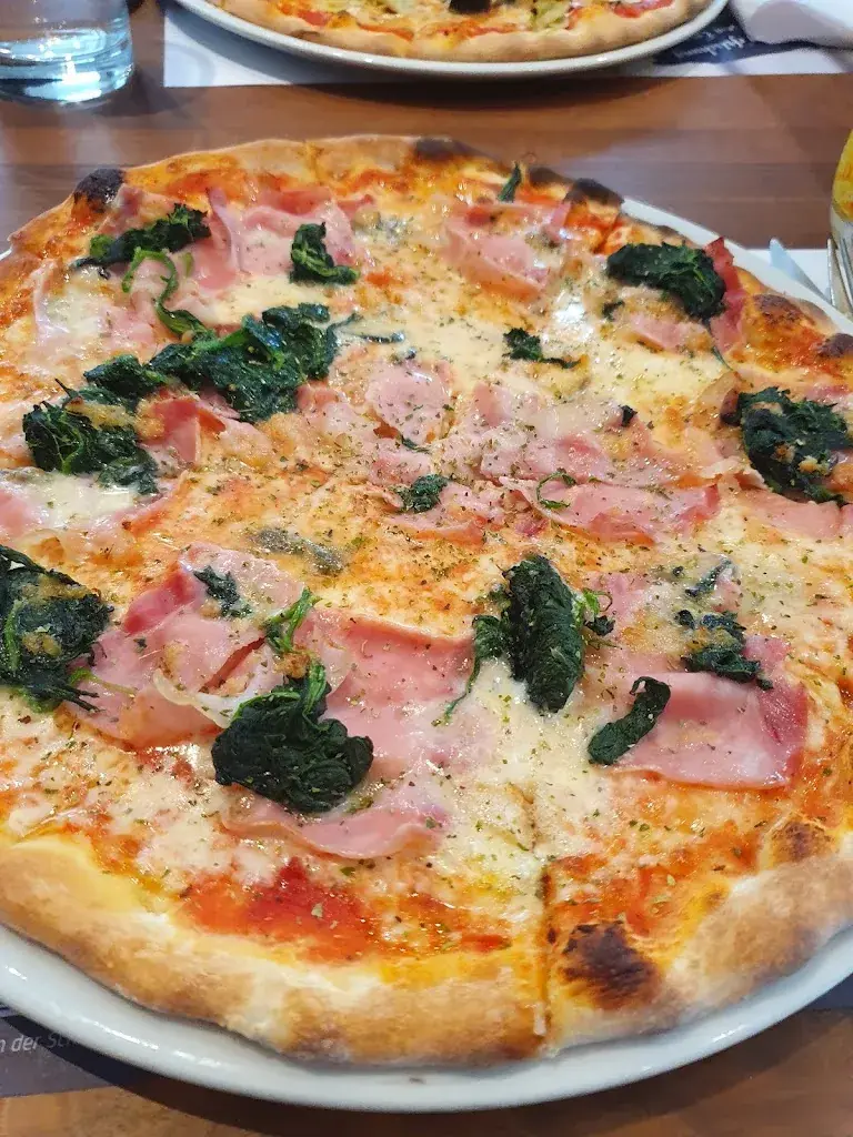 Menu_Restaurant & Café im Schweizerhaus Riehen_Riehen_image_8