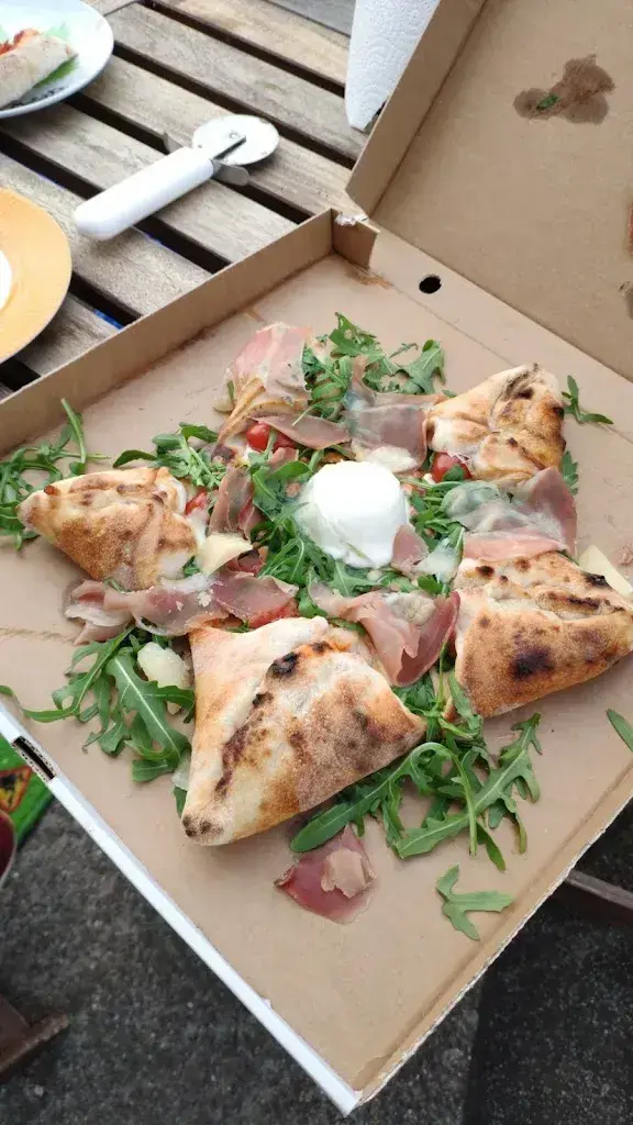 Alex_Café Flora - mangia e bevi_Birsfelden_avis