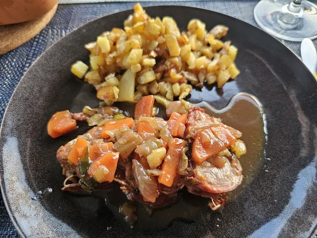 Menü_Restaurant Terrasse mit Fumoir_Birsfelden_Bild_8