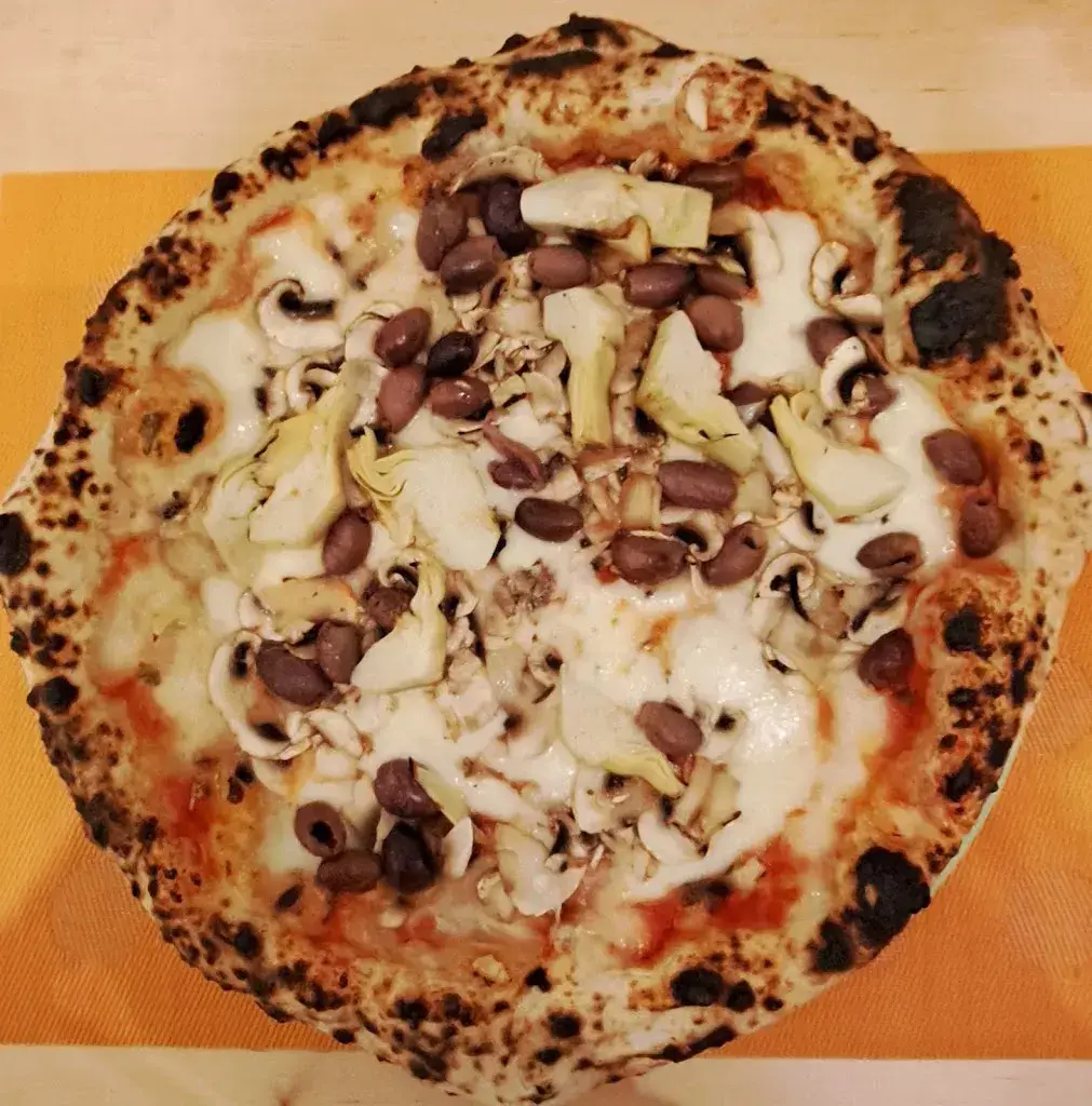 Pizzeria Pizza Pazza restaurant à Birsfelden