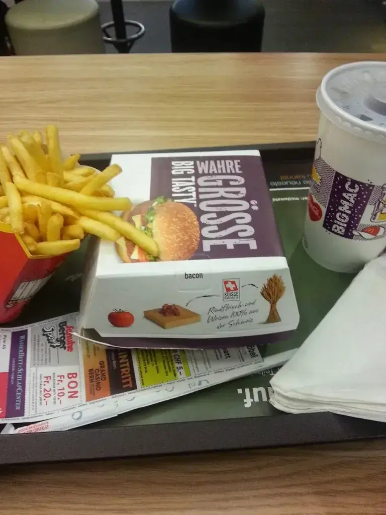 Menu_McDonald’s_Köniz_image_2