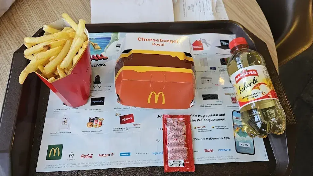 Menu_McDonald’s_Köniz_image_3
