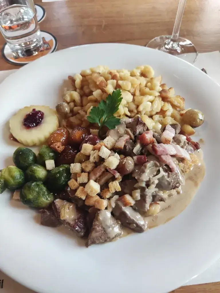 Rene Heller_Gasthof Löwen_Grossdietwil_review