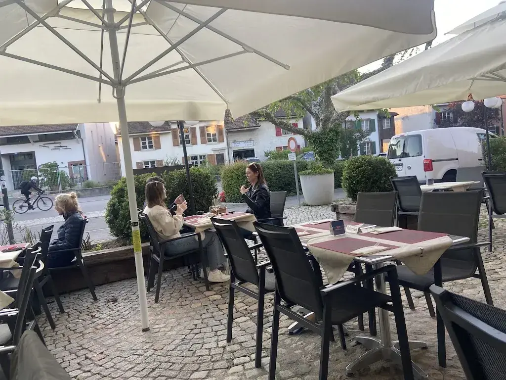 Meile Mirko_Wirtschaft zur Waage_Muttenz_recensione