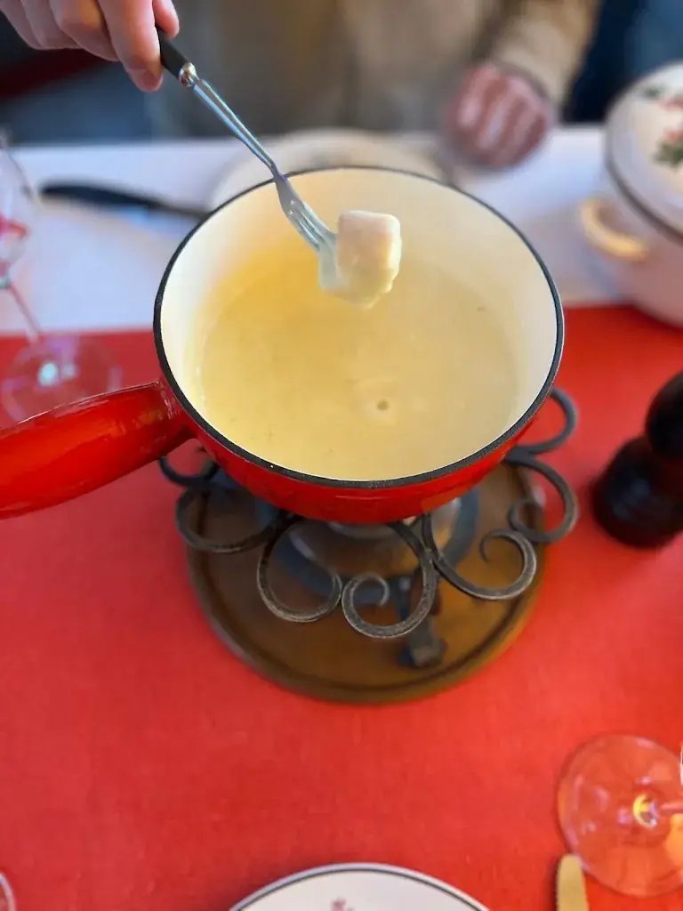 Swiss Private Fondue_Köniz_slider_image_2