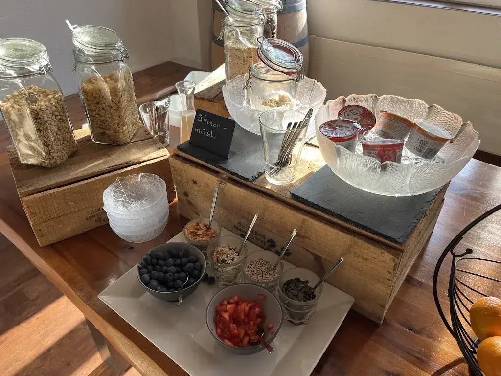 Bjarne Lemmich_Hotel Hofmatt_Münchenstein_review