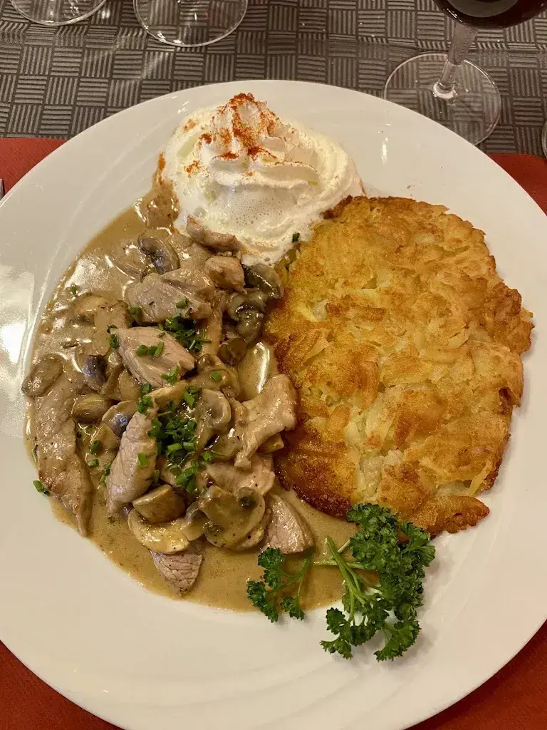 Pascal Lang_Grossmatt_Therwil_review