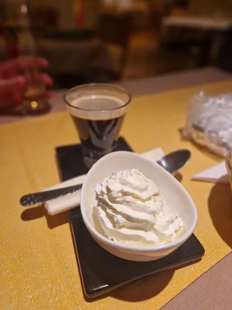 Domino_Brislach_menu_image_1