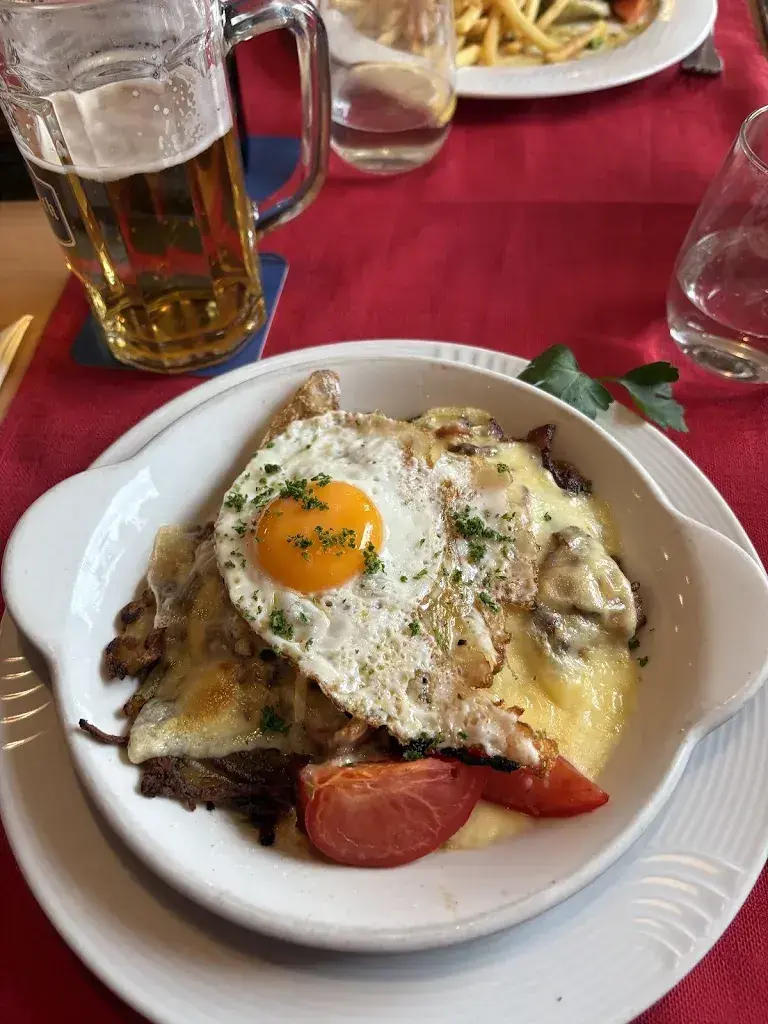 Maria van der Veek_Restaurant Laufeneck_Basel_review