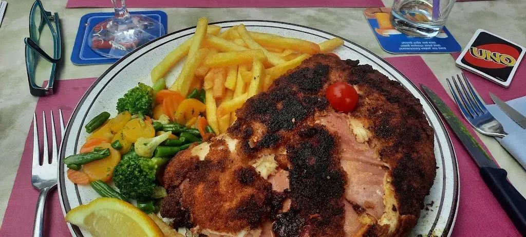 Laura Fraser_Restaurant Chaltbrunnental_Grellingen_avis