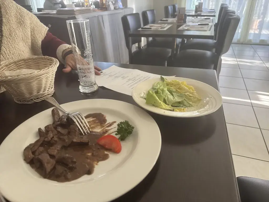 Lucelly Kalin_Al Gusto Gastro GmbH Restaurant La Dolce Vita_Augst_review