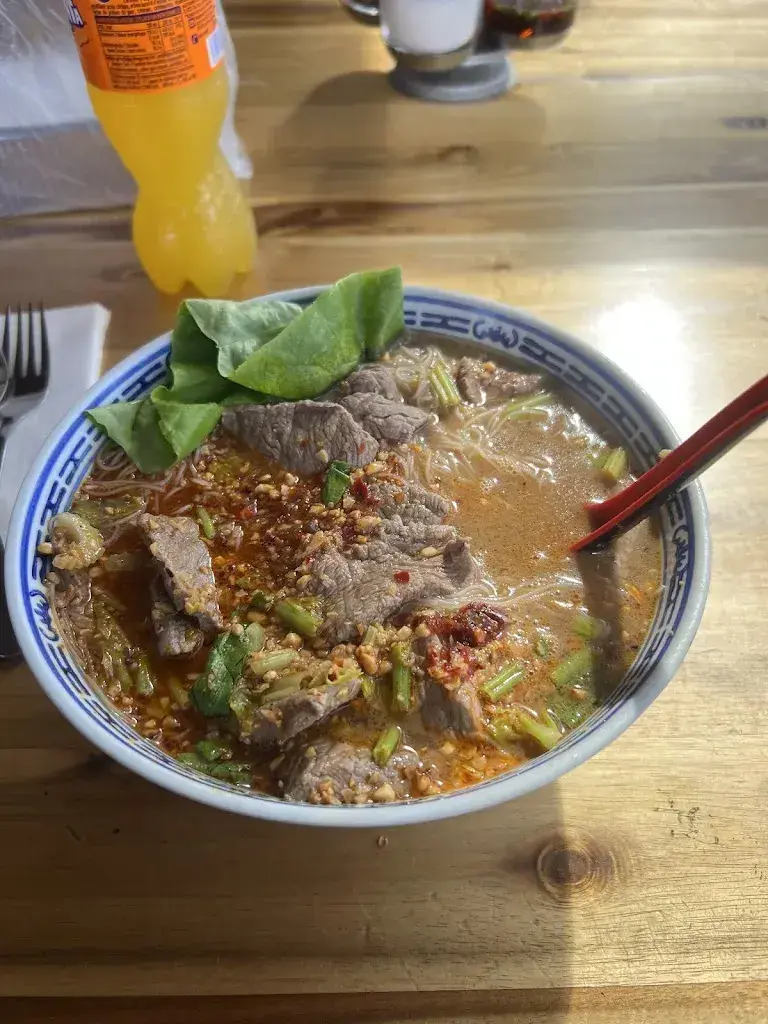 Kölsch_pen thai food_Kaiseraugst_avis