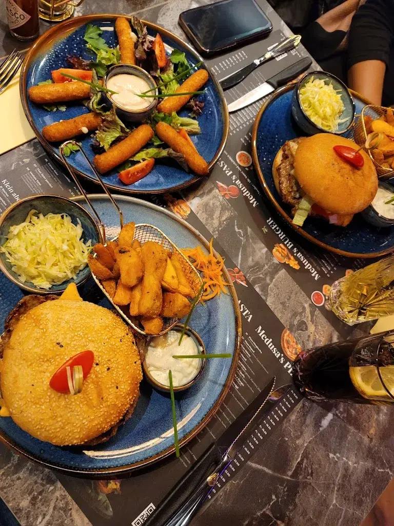 Swisson Sathasivam_Medusa Restaurant & Lounge_Liebefeld_review