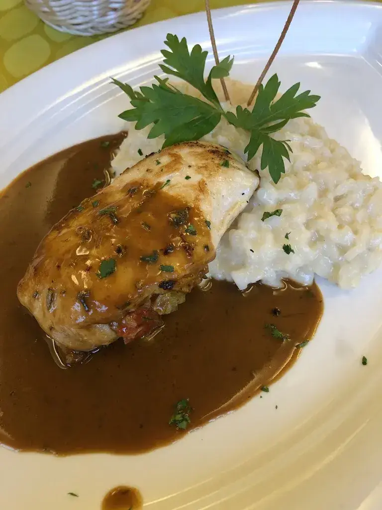 Manfred Hunziker_Restaurant Engel_Pratteln_avis