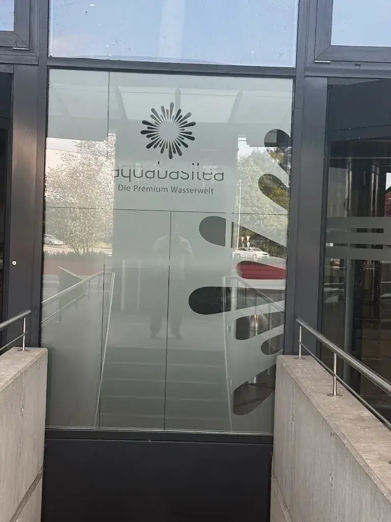 Mashaal Aljomaih_aquabasilea_Pratteln_avis