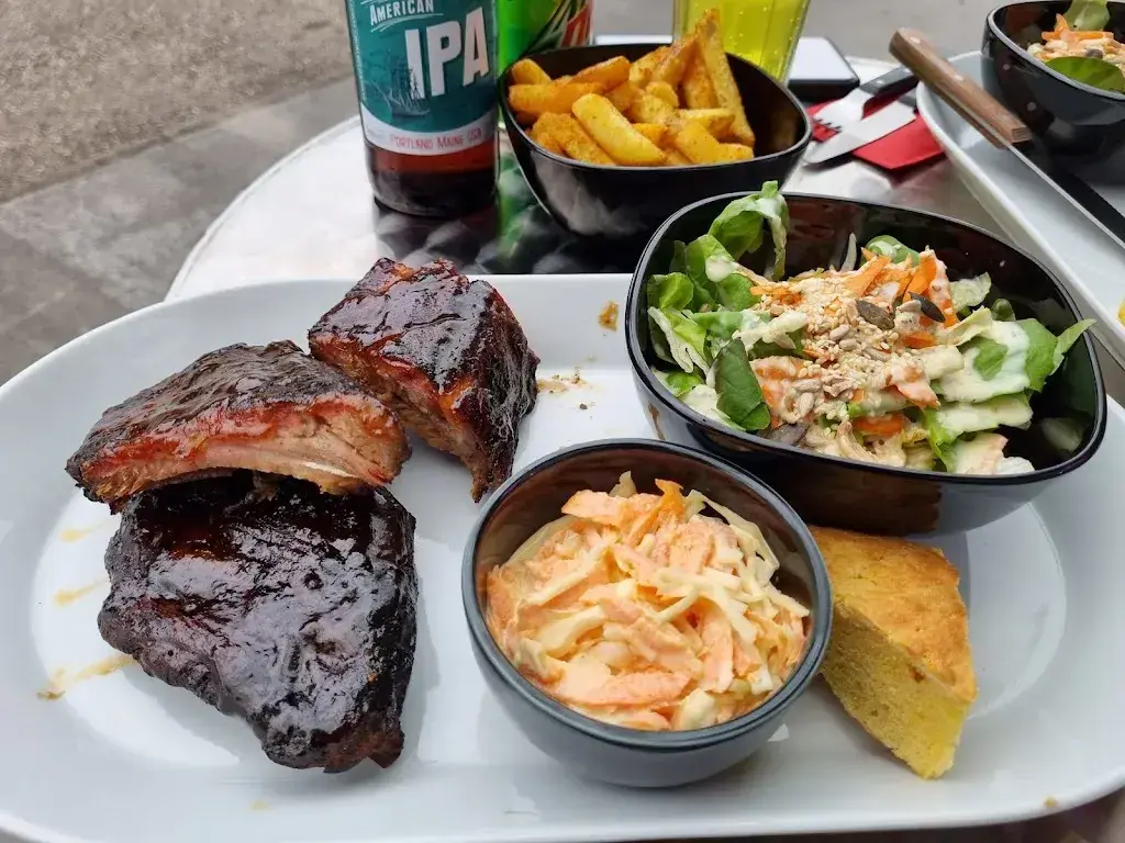 Menu_10W40 Bistro | Diner | Cake Escape_Füllinsdorf_image_9