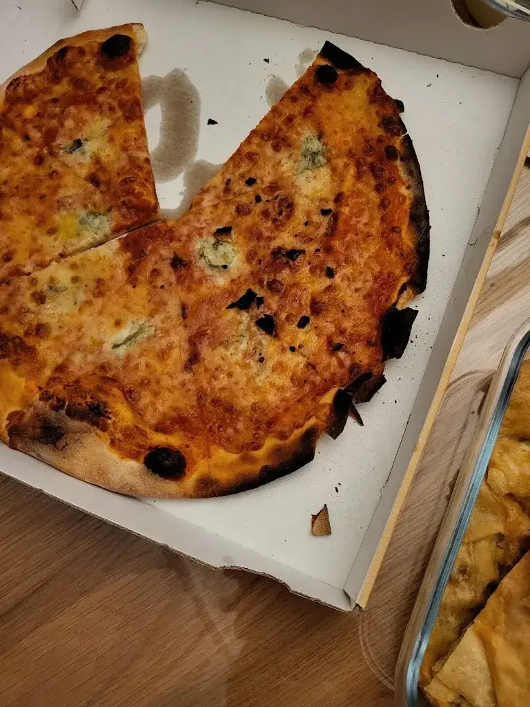 Ferda Albayrak_Restaurant Pizzeria Bären_Lausen_recensione