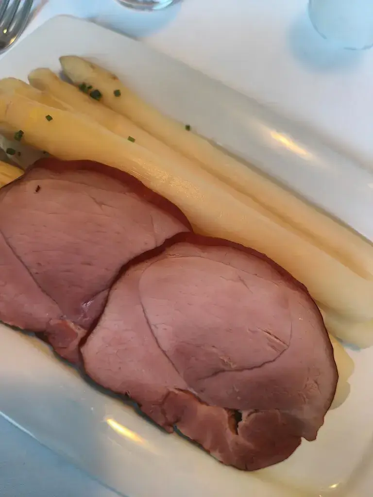 Andy von Burg_Restaurant Heimelig_Bubendorf_review