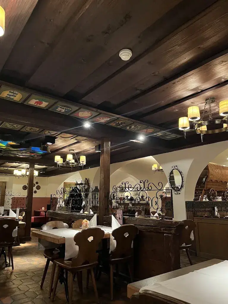 Mathias K_Gartenwirtschaft_Bubendorf_avis