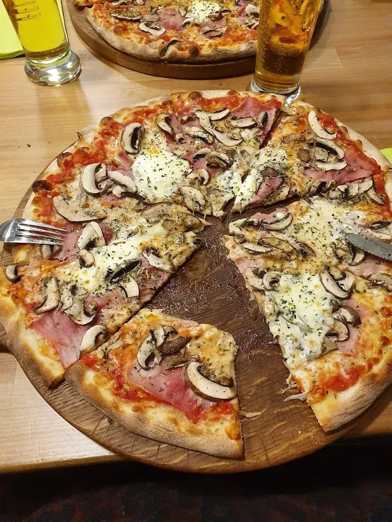 Menu_Pizzastube Faniuolo_Läufelfingen_image_8