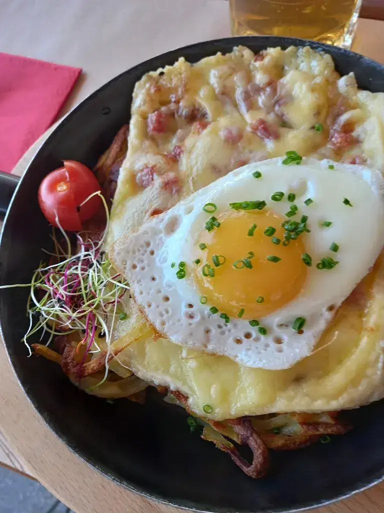 charlotte schoch_Bergwirtschaft Sissacherfluh_Sissach_avis