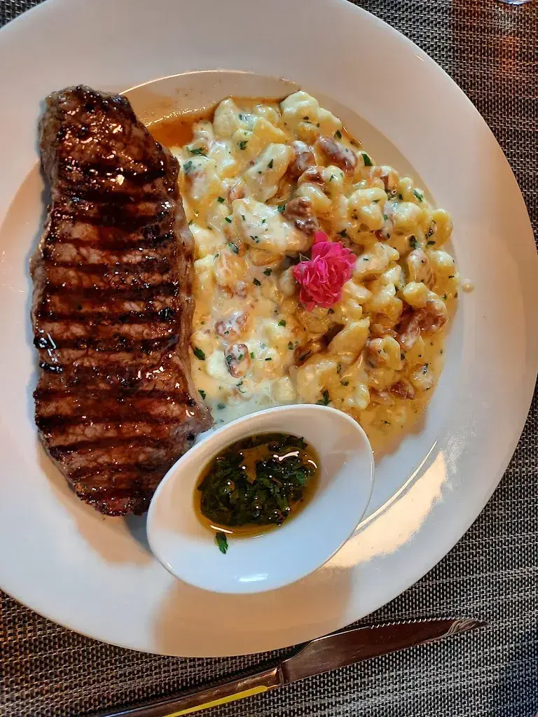 Daniel Kadner_Gasthof Alpbad_Sissach_avis