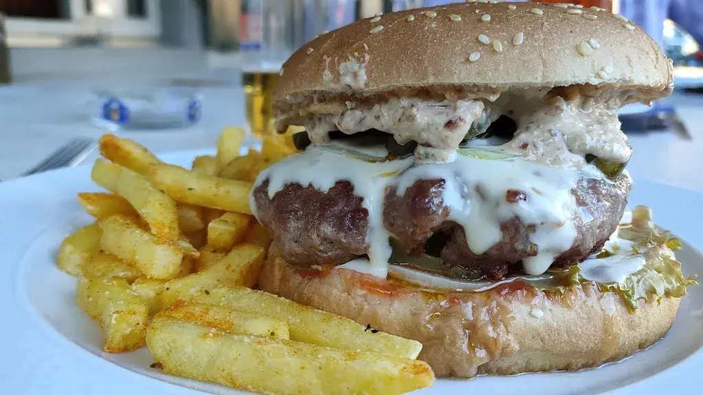 Sacha Gehri_Määts Pizzas & Catering_Ormalingen_review