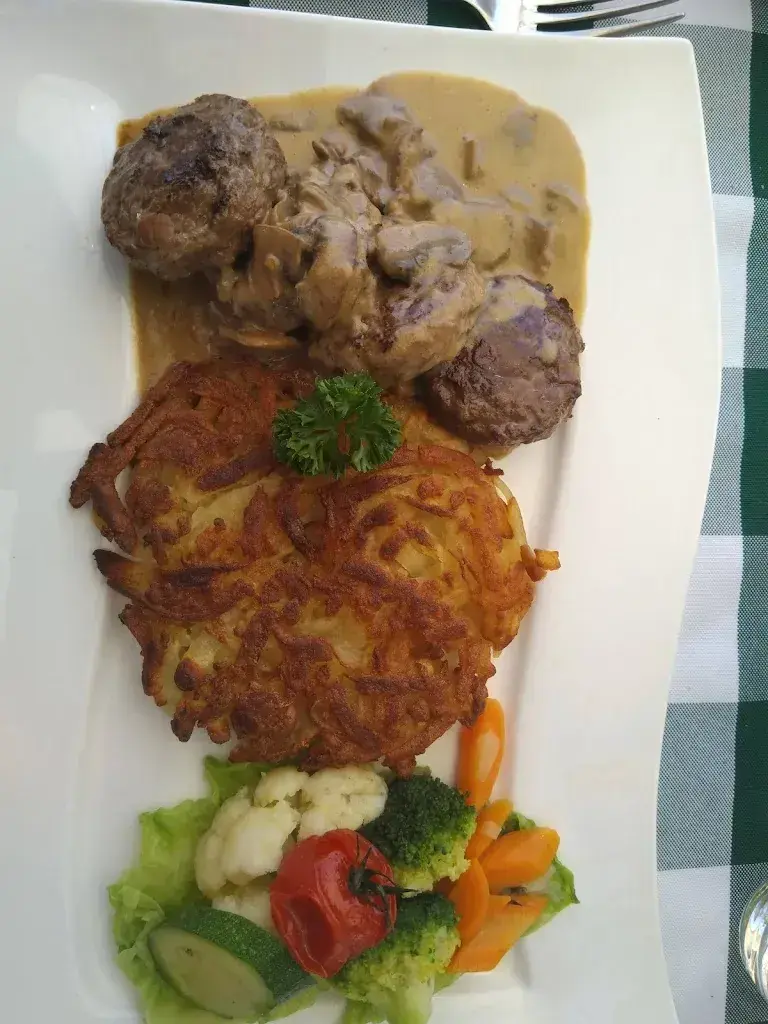 Stefan Andreas Berta_Landgasthof Farnsburg_Ormalingen_reseña