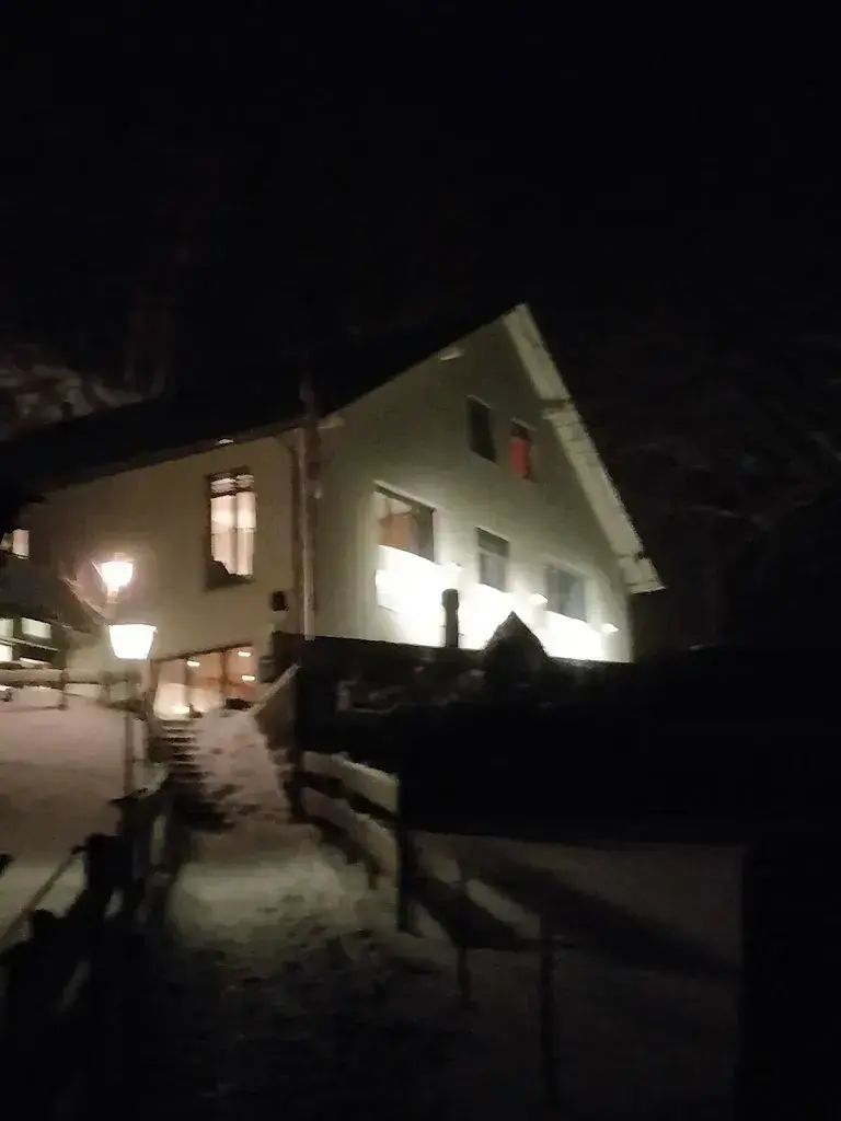 Bhavik Padia_Bergwirtschaft Stierenberg, 4207 Bretzwil_Bretzwil_avis