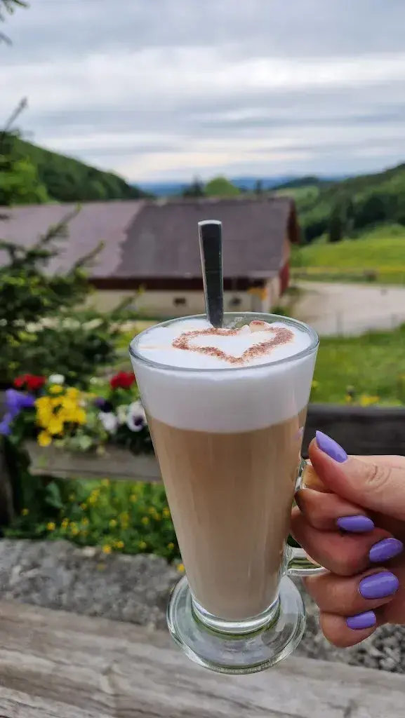 Martin Siegel_Bergwirtschaft Stierenberg, 4207 Bretzwil_Bretzwil_avis