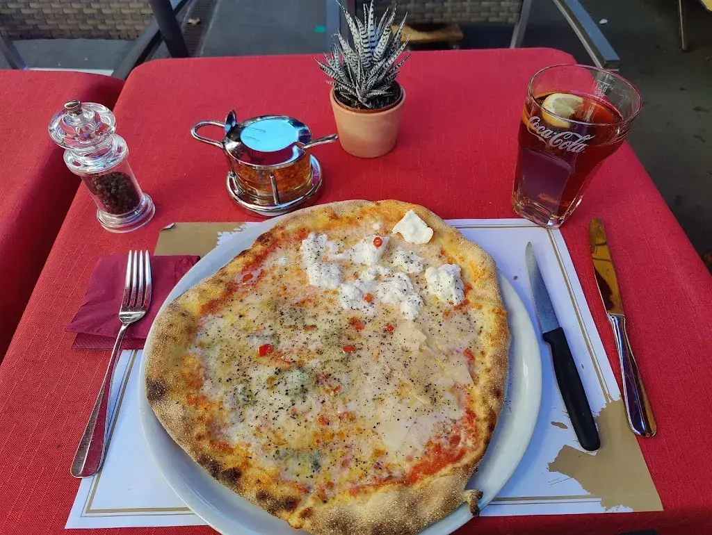 Menu_Piazza Italia_Bern_image_7