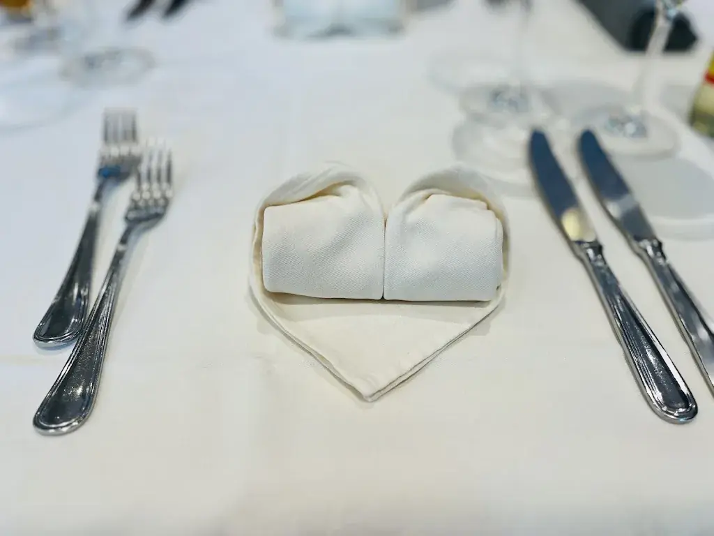 Sally Jaeggin_Leue_Waldenburg_avis