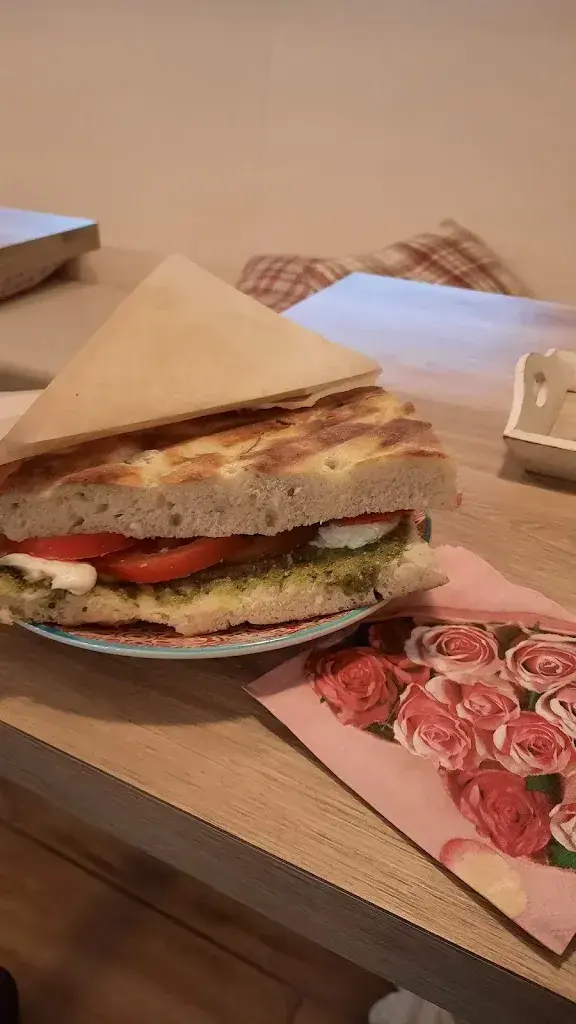 Menu_Focaccia Puglia_Schaffhausen_image_7