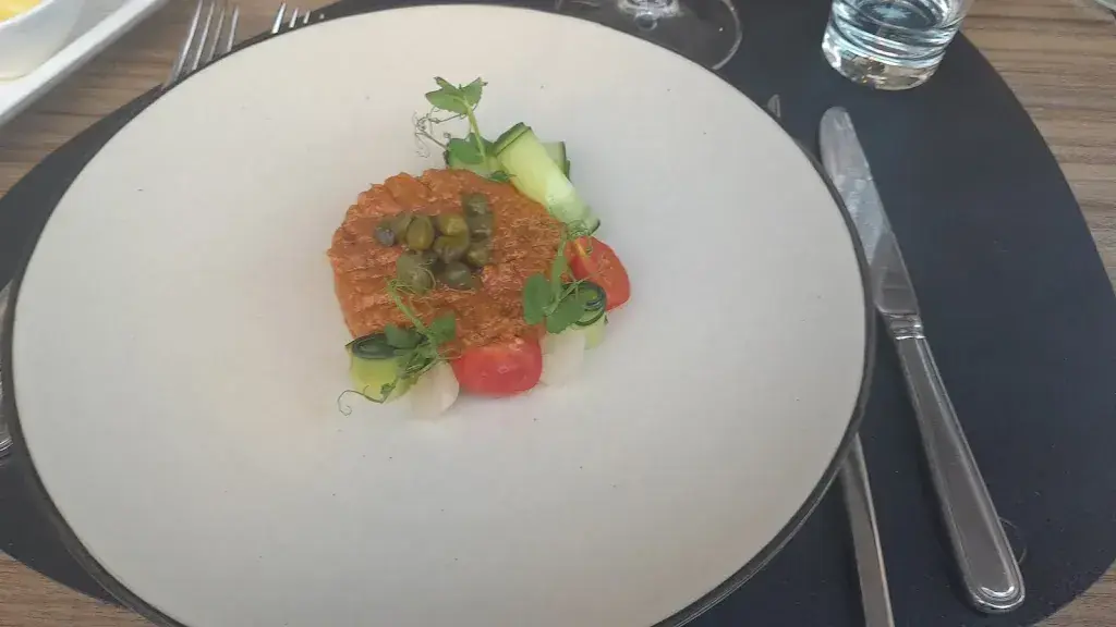 Anthony O'Connell-Gros_Restaurant Kronenhof_Schaffhausen_review