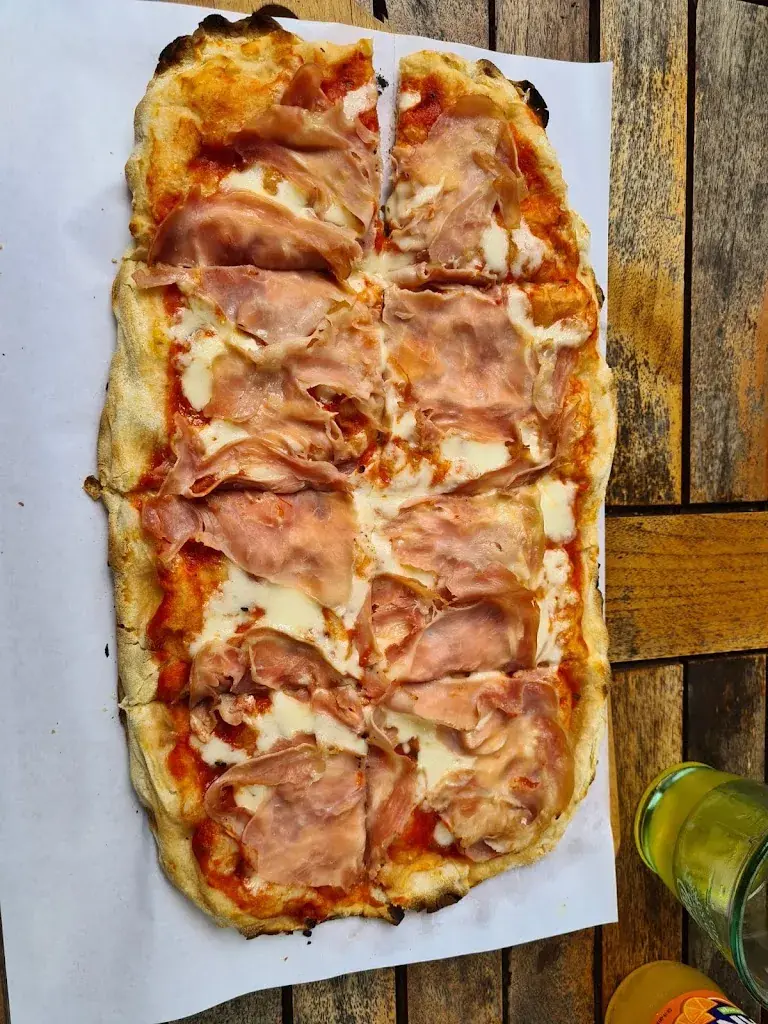 Menu_Jack & Pouwer Gastro GmbH_Schaffhausen_image_3