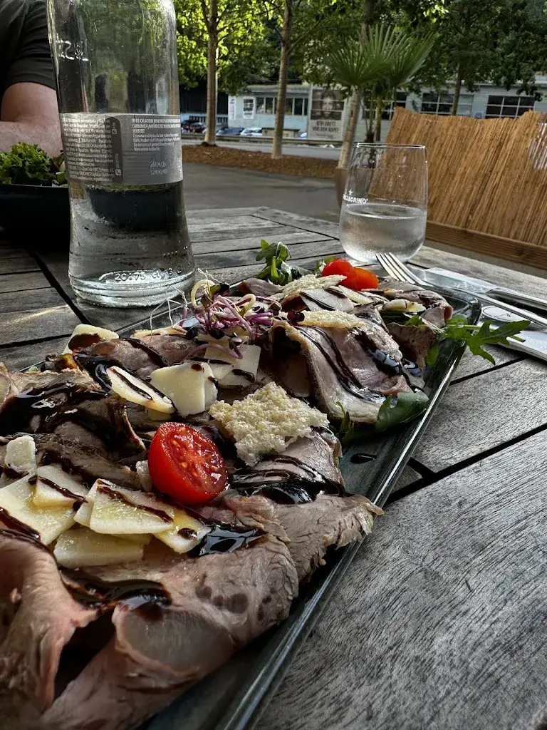 Menu_Jack & Pouwer Gastro GmbH_Schaffhausen_image_9