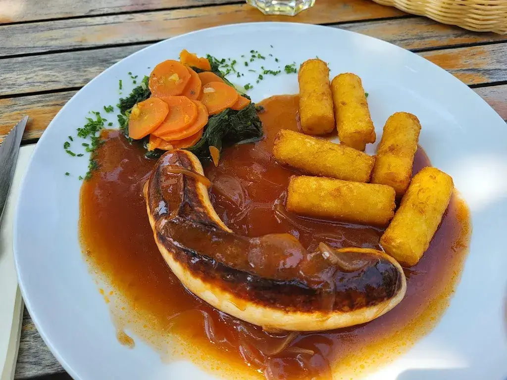 Carlos Rey_Brauhaus Chuebelimoser_Neuhausen am Rheinfall_avis