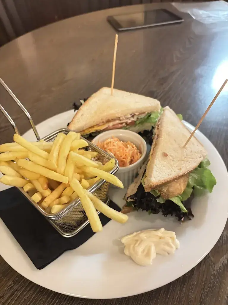 LU_Restaurant Brasserie Johanniter_Zürich_review