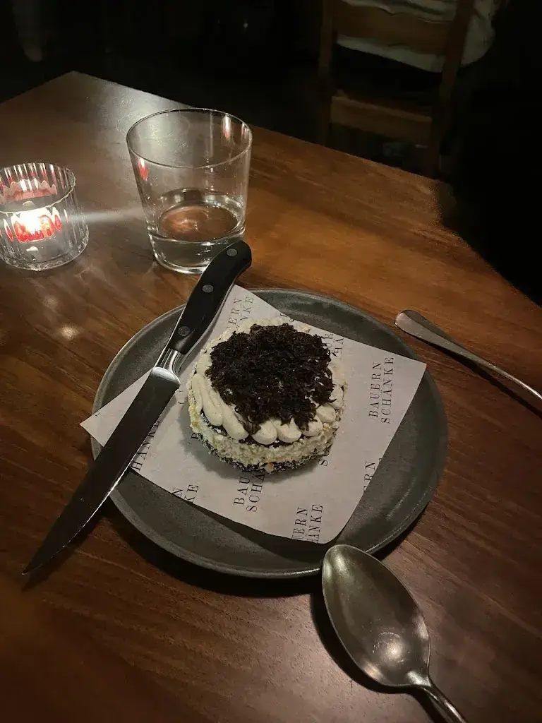 Leah burke_Bauernschänke_Zürich_review