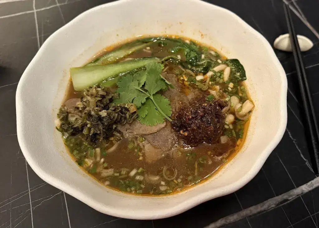 B W_Dumpling Delights_Zürich_recensione