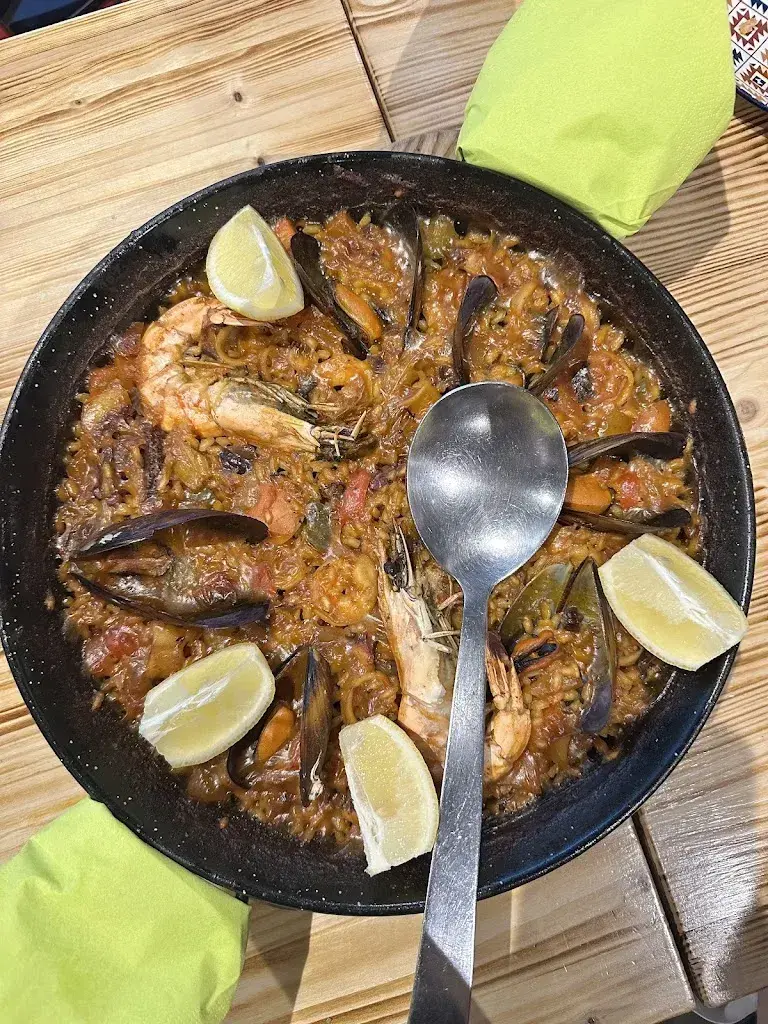 Megan Wong_Amigos Tapas Niederdorf_Zürich_review