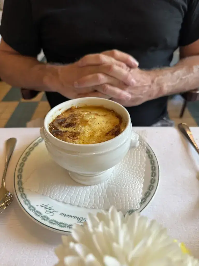 D Briez_Brasserie Lipp_Zürich_reseña