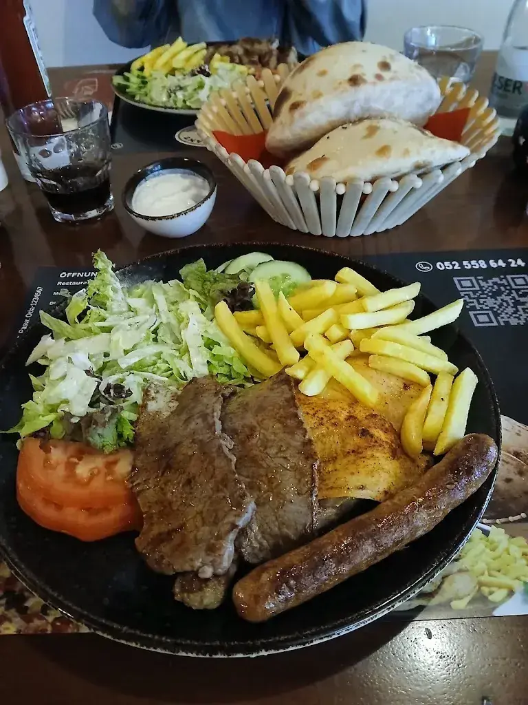 1897 Drughi_Restaurant ODA_Schaffhausen_review