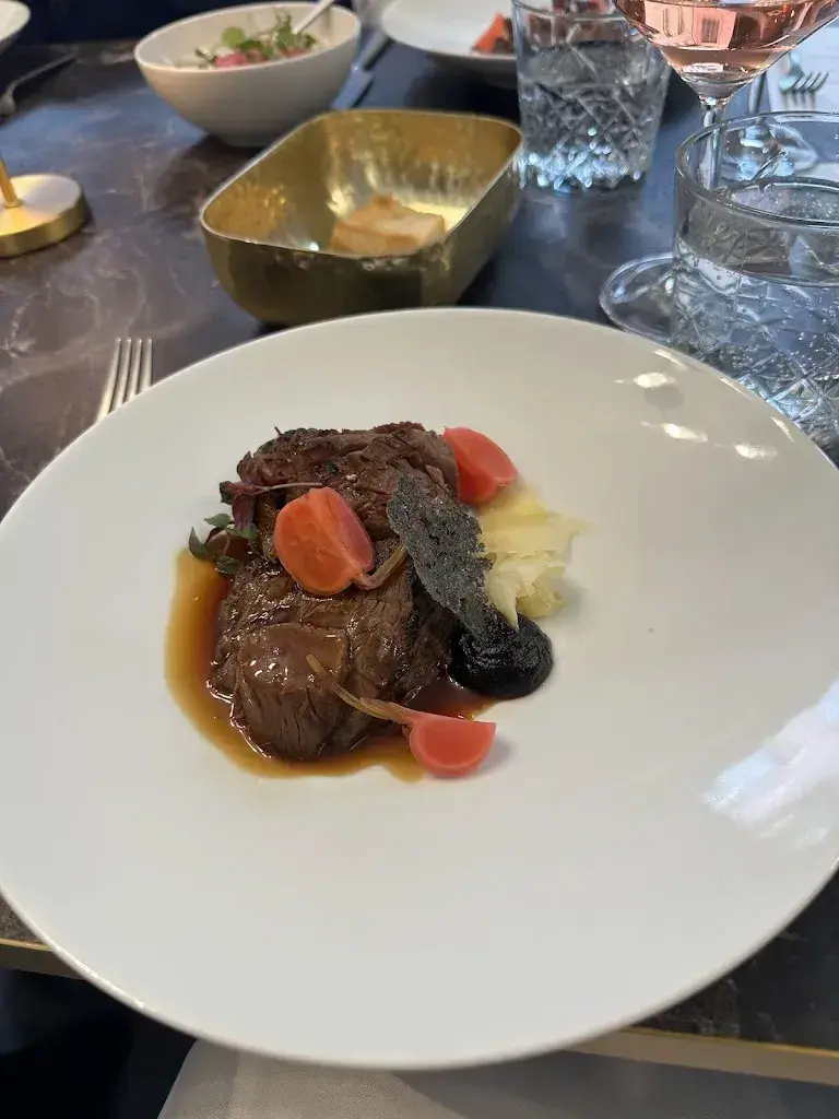 Duma Siahaan_Klosterhalle_Schaffhausen_avis