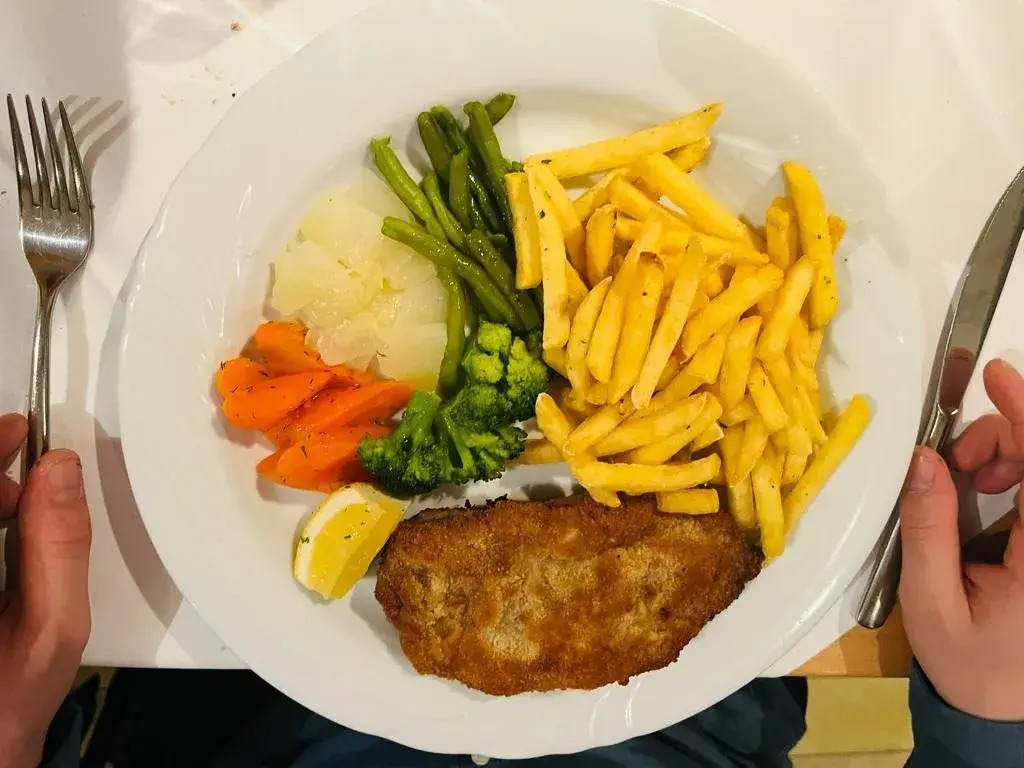 Celine Frey_Gemeindehaus_Thayngen_avis