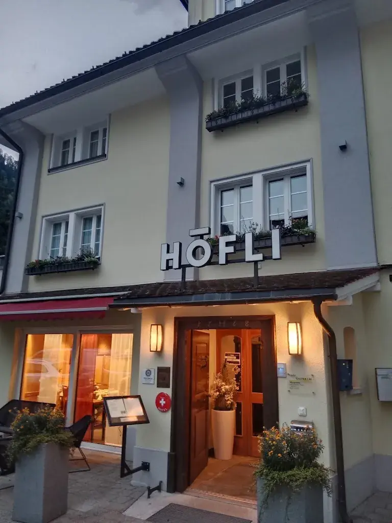 Emiel 2509_Höfli_Altdorf_review