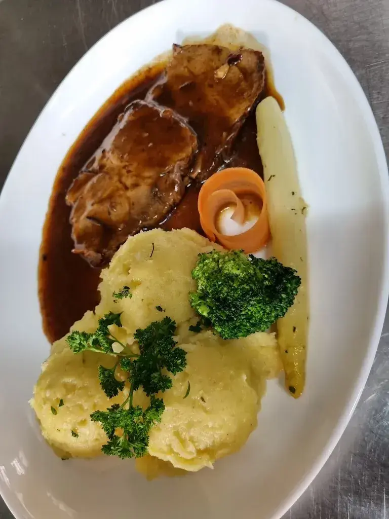 Menü_Badi Bistro Beringen_Beringen_Bild_6